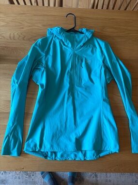 Arc'teryx Teal Hooded Lightweight Jacket